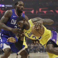 同样不容小 同样不容小