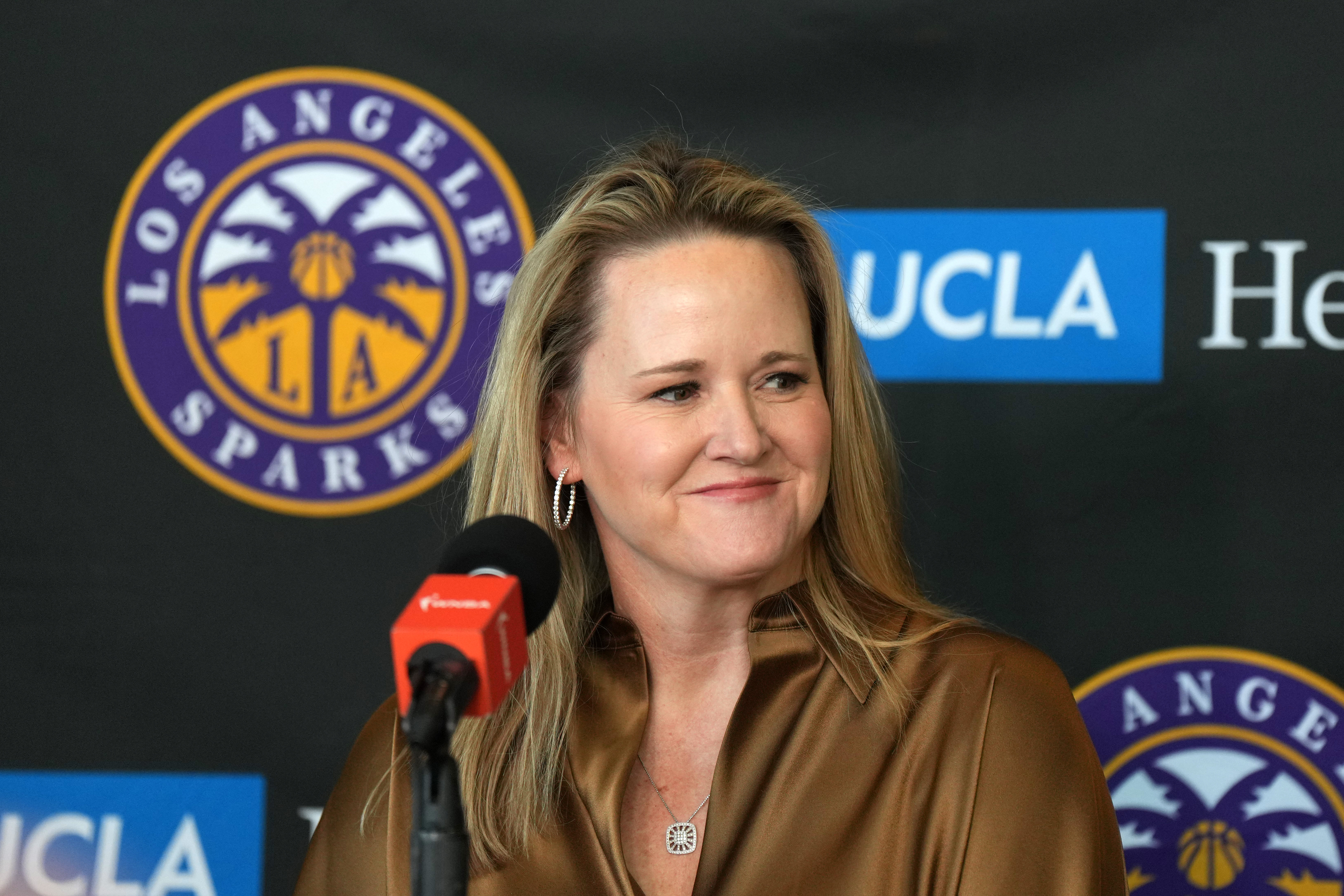 使得崔永熙 使得崔永熙